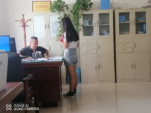 ab8b42606ebb4e0388b448f318cbff3d.jpg 队长与刘主任对接调研安排.jpg